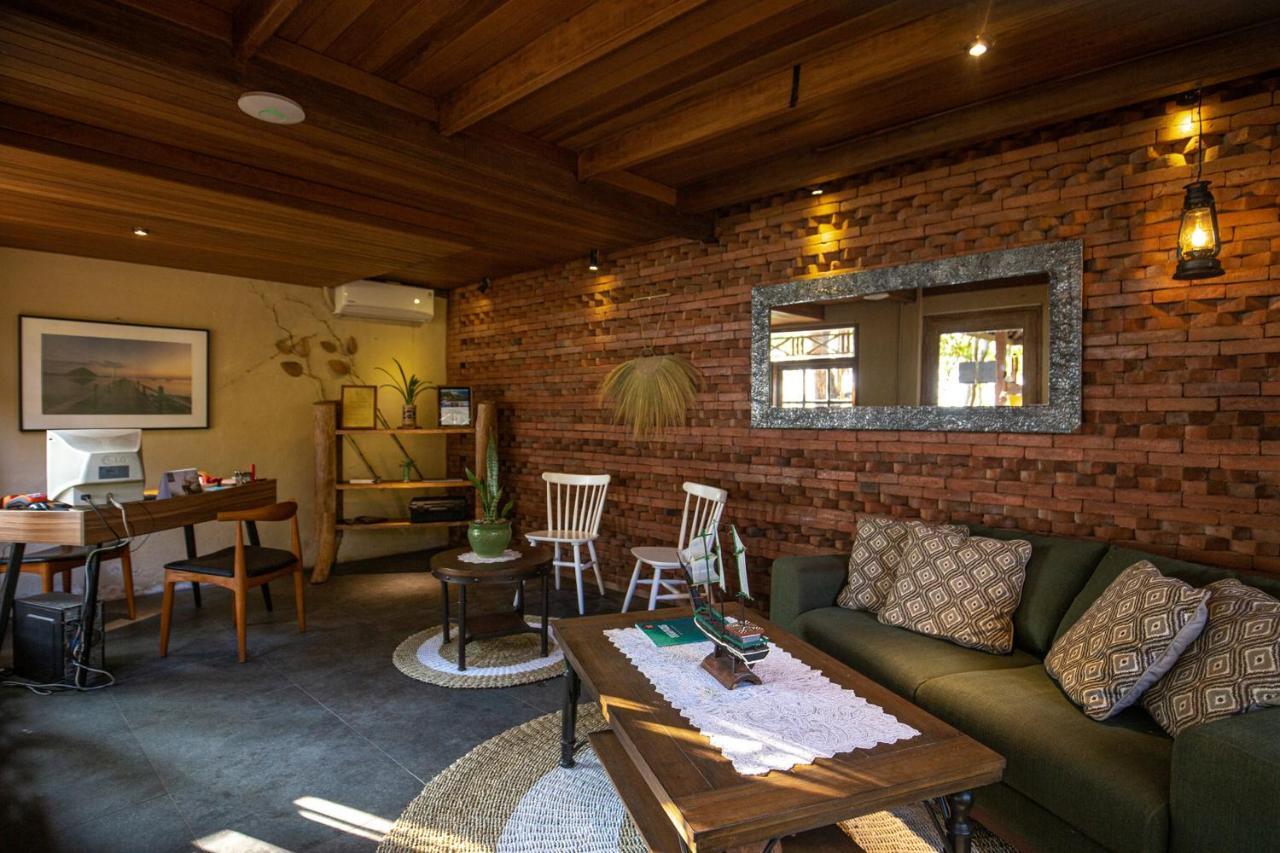 Menjangan Ecolodge - Chse Certified Banyuwedang Luaran gambar