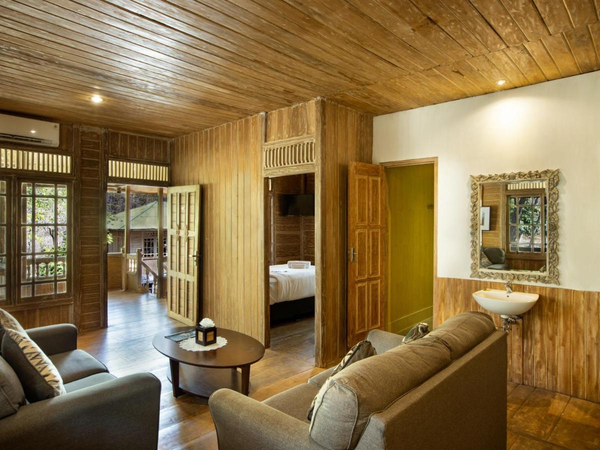 Menjangan Ecolodge - Chse Certified Banyuwedang Luaran gambar