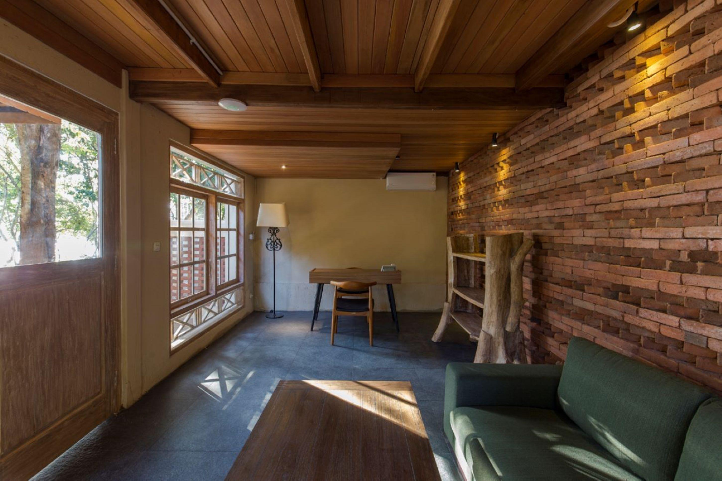 Menjangan Ecolodge - Chse Certified Banyuwedang Luaran gambar